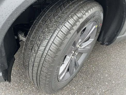 New 2026 Ford Explorer Active image 11