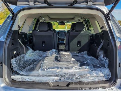 New 2025 Subaru Ascent Limited w/ Popular Package #2 image 23