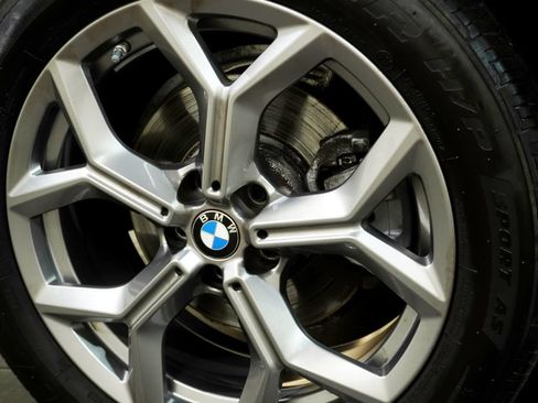 Used 2022 BMW X3 xDrive30i AWD/4WD image 10
