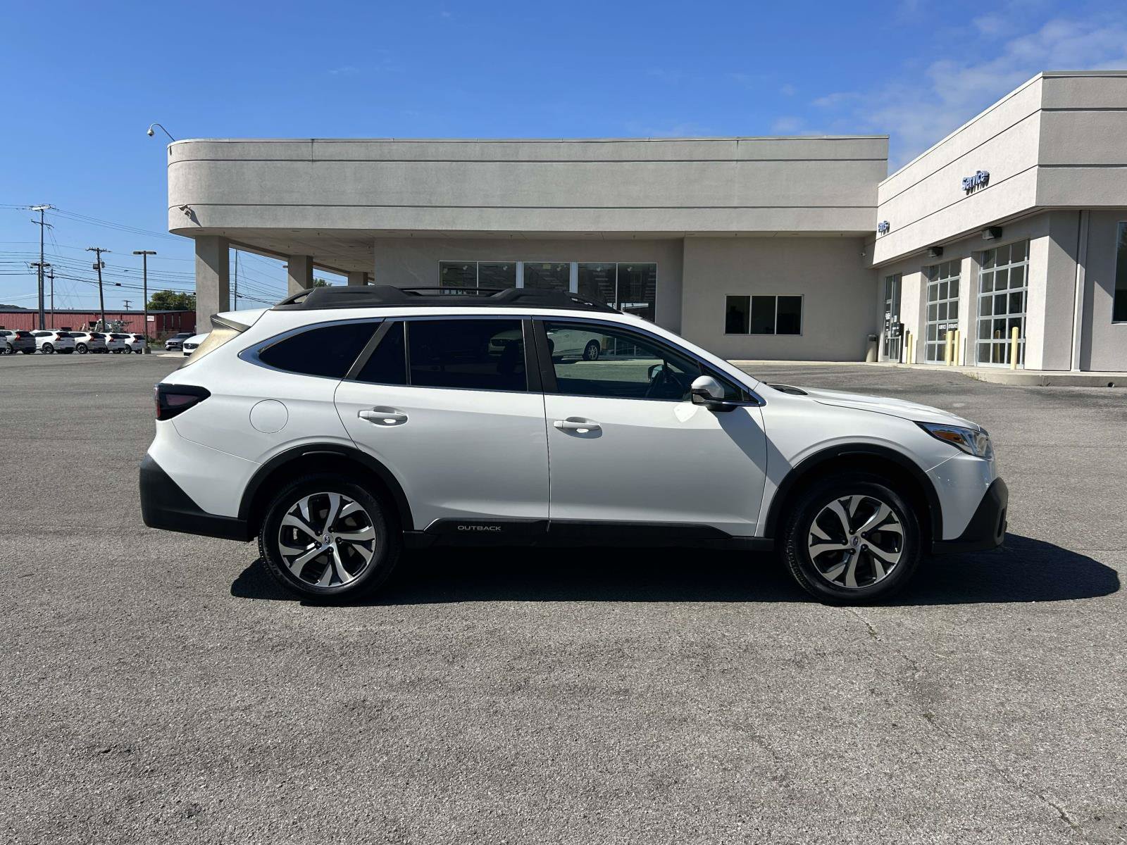 Used 2022 Subaru Outback Limited XT AWD/4WD image 8