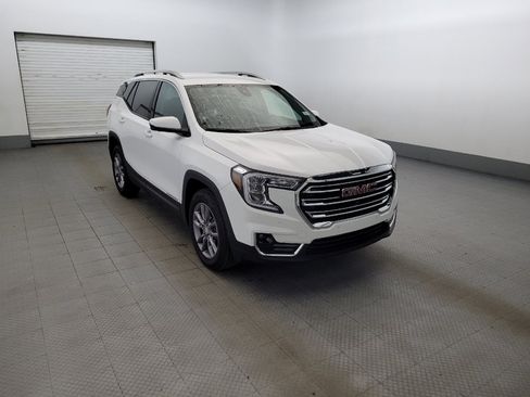 Used 2023 GMC Terrain SLT w/ Tech Package AWD/4WD image 13