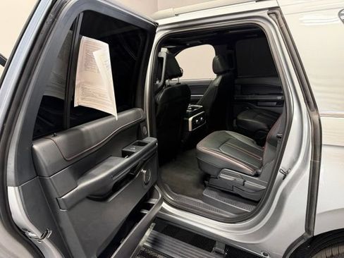 Used 2024 Ford Expedition Max Limited AWD/4WD image 19