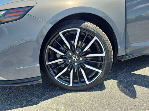 Certified 2024 Honda Accord Touring image 29