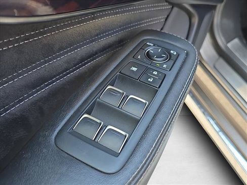 Used 2018 Lexus LS 500 w/ Interior Upgrade Package RWD image 8