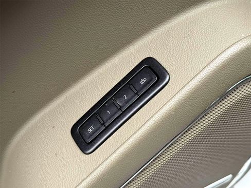 Used 2019 Chevrolet Tahoe LT image 35