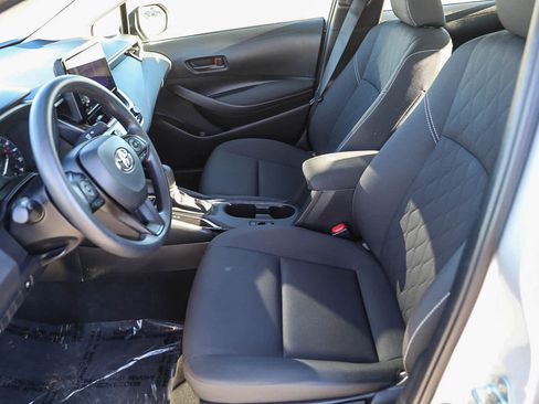 Certified 2025 Toyota Corolla LE image 18