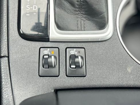 Used 2017 Toyota Highlander XLE image 18