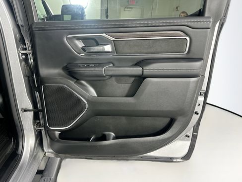Used 2025 RAM 1500 Laramie RWD image 29