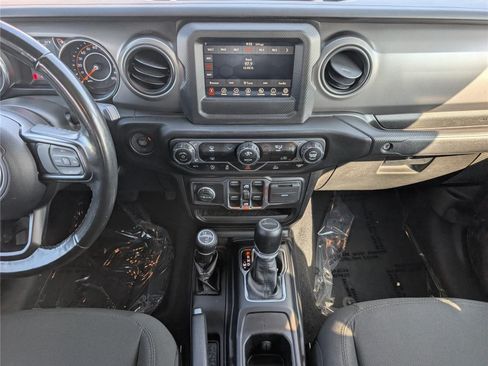 Used 2022 Jeep Gladiator Sport AWD/4WD image 19