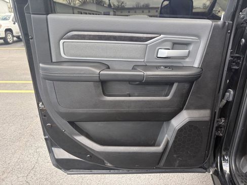 Used 2022 RAM 2500 Big Horn image 12