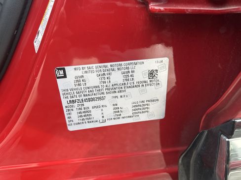 Certified 2025 Buick Envision Sport Touring image 34