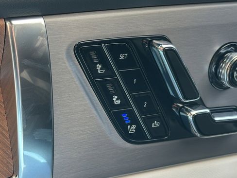 New 2026 Cadillac Vistiq Sport w/ LPO, Floor Liner Package image 25