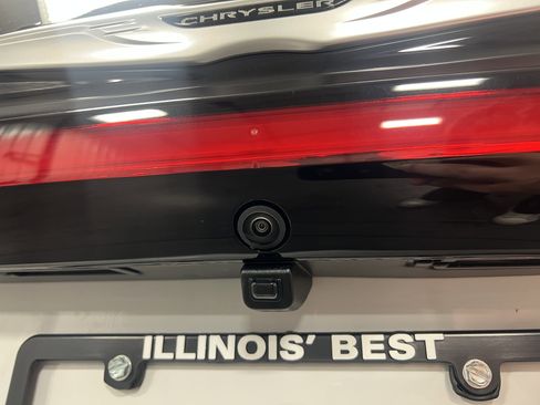 New 2026 Chrysler Pacifica Select image 11