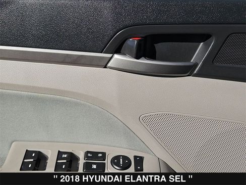 Used 2018 Hyundai Elantra SEL image 15
