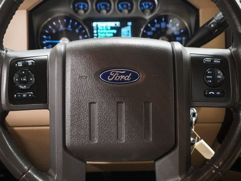 Used 2011 Ford F250 Lariat w/ Camper Pkg image 22