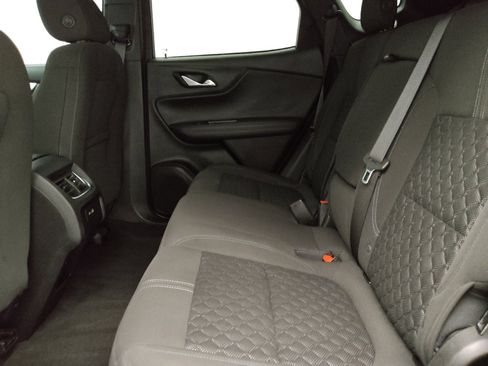 Used 2021 Chevrolet Blazer LT FWD image 18