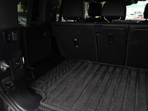 Used 2024 Land Rover Defender 110 S AWD/4WD image 67