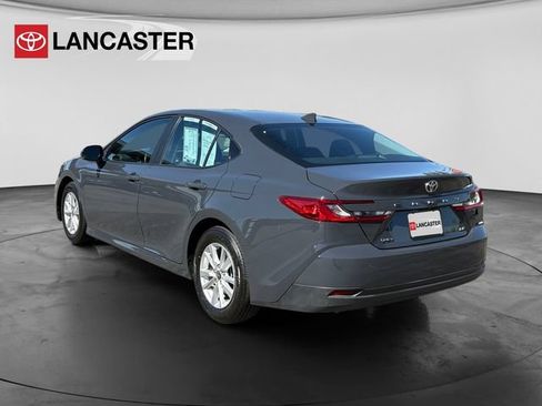 Used 2025 Toyota Camry LE FWD image 5