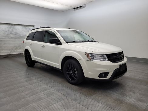 Used 2019 Dodge Journey SE w/ Blacktop Package image 13