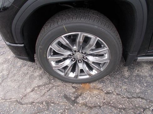 New 2026 GMC Sierra 1500 Denali image 9