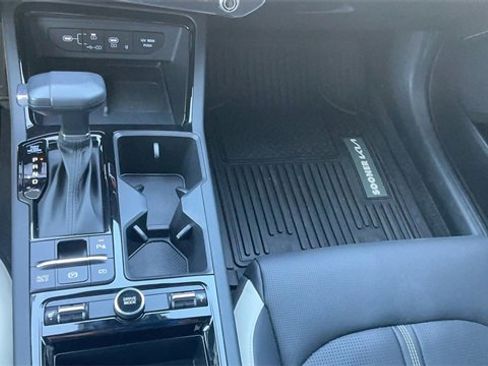 Used 2025 Kia K5 GT-Line w/ GT-Line Premium Package image 24