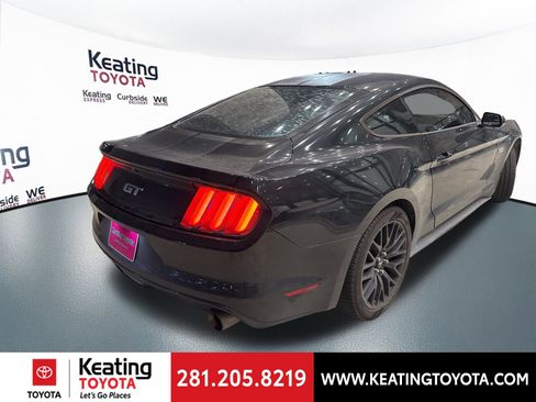 Used 2017 Ford Mustang GT w/ GT Performance Package image 3