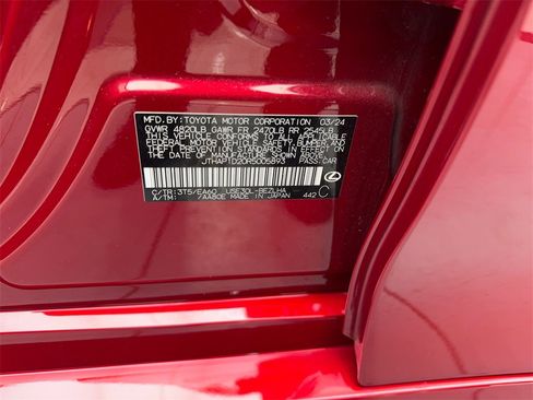 Used 2024 Lexus IS 500 image 88