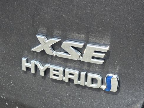 Certified 2022 Toyota RAV4 XSE AWD/4WD image 19
