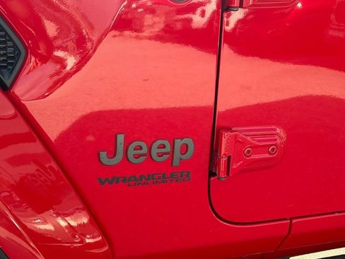 Used 2020 Jeep Wrangler Unlimited Rubicon AWD/4WD image 5