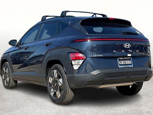 Used 2025 Hyundai Kona SEL FWD image 5