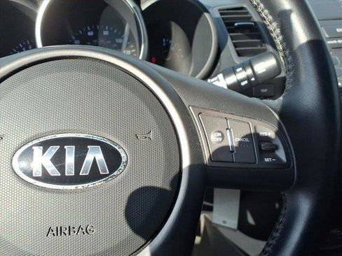 Used 2013 Kia Soul + w/ Audio Pkg image 22