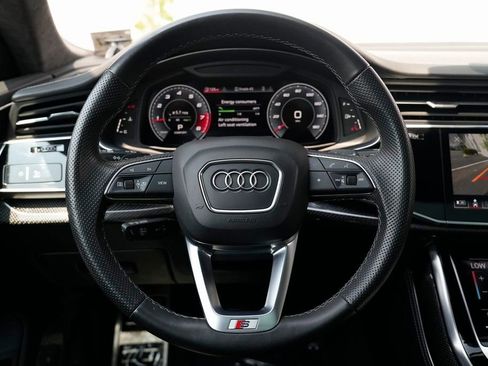 Used 2022 Audi SQ8 Prestige w/ Prestige Package image 46