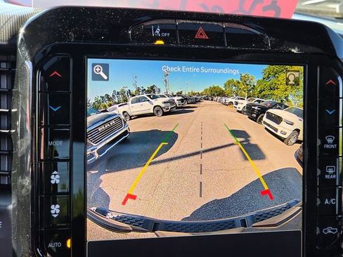 New 2026 RAM 1500 4x4 Crew Cab image 11