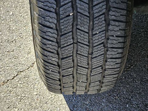 Used 2013 Ford F150 XLT w/ Luxury Equipment Group image 10