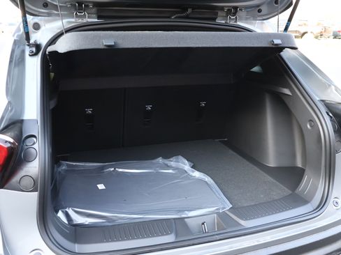 New 2026 Chevrolet Trax RS image 19