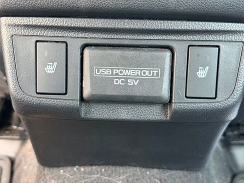 Used 2018 Subaru Legacy 3.6R Limited image 4