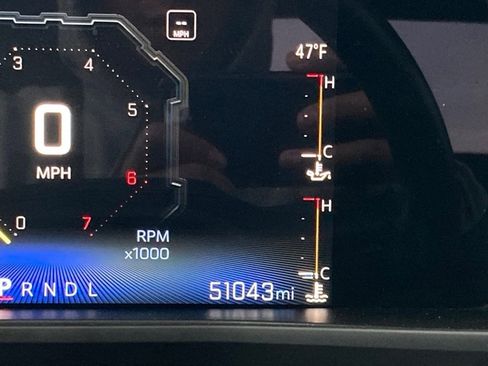 Used 2023 Chevrolet Colorado W/T image 17