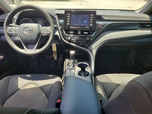 Used 2023 Toyota Camry LE FWD image 11