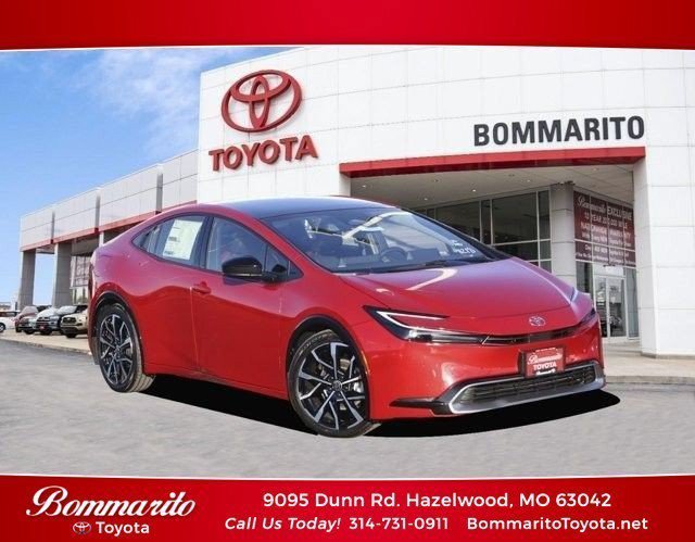 Used 2026 Toyota Prius Plug-In Hybrid w/ Limited Premium Package FWD image 1
