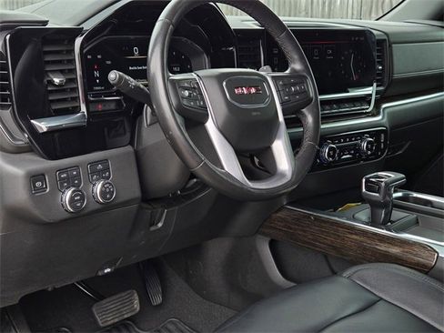 Used 2022 GMC Sierra 1500 Elevation w/ X31 Off-Road Package image 20