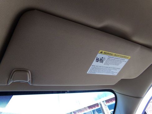 Used 2011 Ford F150 Lariat w/ Lariat Chrome Pkg image 71