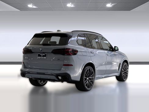 Used 2026 BMW X5 sDrive40i w/ M Sport Package RWD image 8
