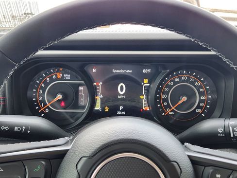 New 2026 Jeep Gladiator Mojave AWD/4WD image 11