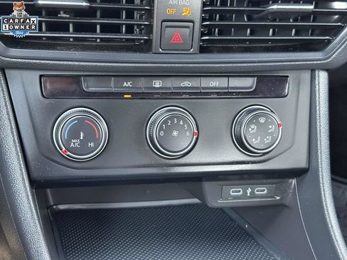 Used 2023 Volkswagen Jetta Sport FWD image 28