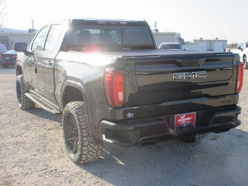 New 2026 GMC Sierra 1500 AT4 w/ AT4 Premium Package image 11