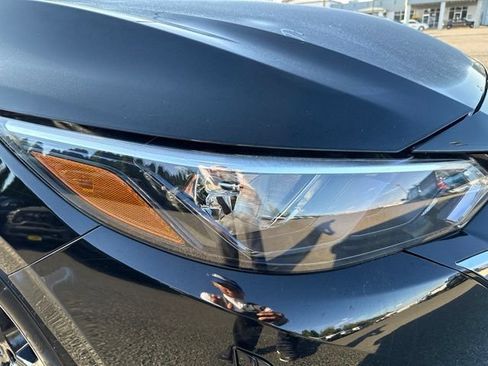 Used 2024 Nissan Sentra SV FWD image 9