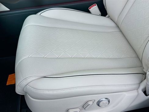 Used 2026 Genesis GV80 2.5T Advanced image 21