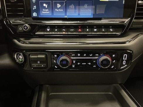 New 2026 Chevrolet Silverado 2500 ZR2 AWD/4WD image 17