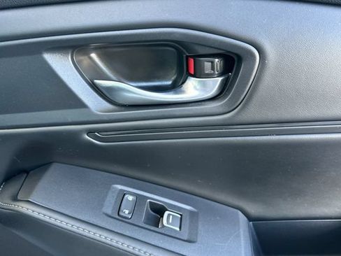 Used 2024 Honda Accord Sport image 19