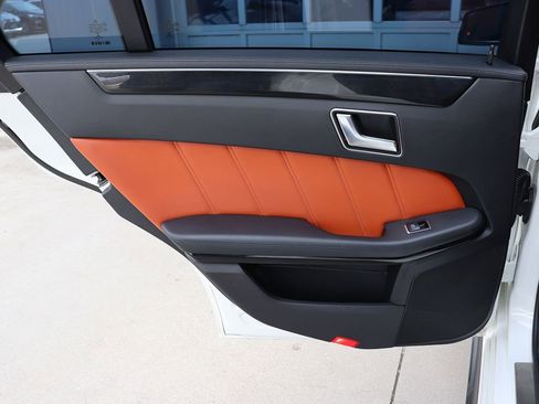 Used 2014 Mercedes-Benz E 63 AMG S-Model image 46